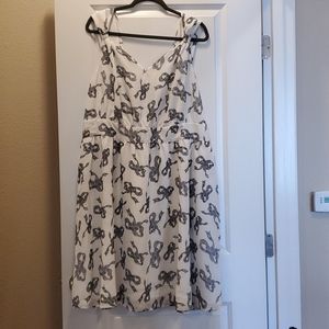 Eshakti Dress Pretty Bows